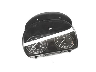 Cuadro de instrumentos velocímetro BMW X1 2013-2015 1,4 K Mi 62-10-9-316-148 Foto 1 de 4