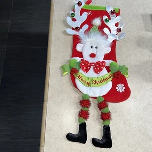 Pier 1 Imports Rentier Weihnachtsstrumpf Plüsch bestickt Glocken Bommeln Neu mit Etikett - Bild 1 von 5