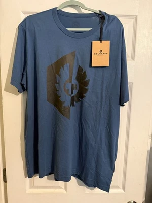Camiseta Belstaff England Phoenix preta logotipo/insígnia azul masculina tamanho 3XL MSRP $80 - Imagem 1 de 4