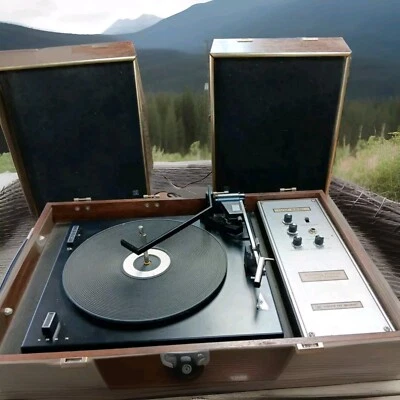 De colección 1972 La Voz de la Música Grabación Portátil/Reproductor de 8 Pistas VM Modelo 569-1 EE. UU. Foto 1 de 4