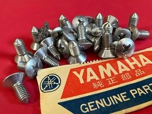 YAMAHA • NOS Headlight Rim Oval Head Screw YAS1 YCS1 YA6 YG1 YG5 YDS2 YL1 YM1 YR - Picture 1 of 1