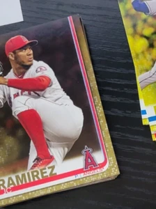 Insertos de béisbol Topps 2019 que elijas borde dorado numerados/2019 - Imagen 1 de 1