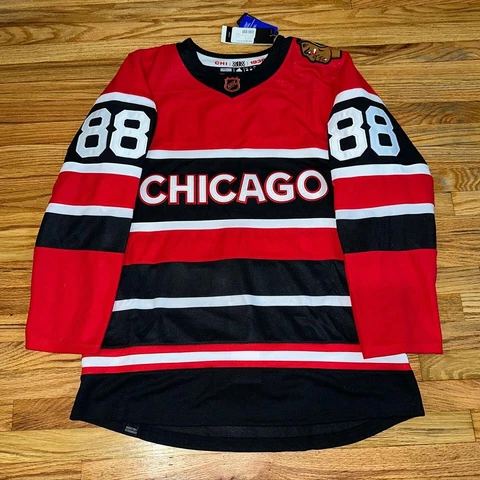 Adidas Authentic Chicago Blackhawks Patrick Kane Reverse Retro NHL Jersey Red 46 Cover