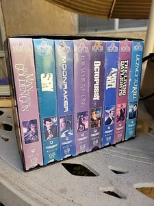 New James Bond 007 Collectors Set Volume 2 II VHS 8 Tape Box Set Vintage Sealed - Picture 1 of 3