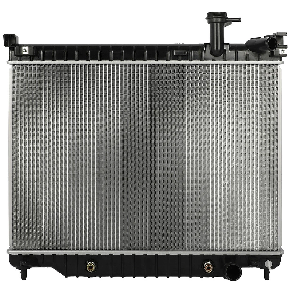 Radiator CU2563 For 2006-2009 Chevrolet Trailblazer & 2003-2006 Isuzu Ascender Foto 1 de 4