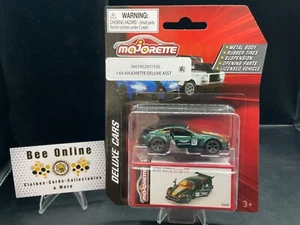 Coches Majorette Deluxe Aston Martin Vantage GT8 Verde Nuevo en Paquete Diecast 🐝 - Imagen 1 de 2