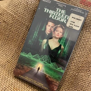 The 13th Floor (VHS, 1999, Columbia TriStar) Craig Bierko Gretchen Mol Sealed - Picture 1 of 9