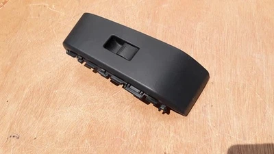 Interruptor de ventana eléctrica para puerta de pasajero delantero Honda Fit 2009-2014 1,5 L con moldura OEM Foto 1 de 4