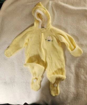 Conjunto de bebé JC Penney amarillo tejido de una pieza vintage años 60 70 18 meses con capucha Foto 1 de 4