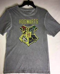 Harry Potter Hogwarts Alumni T-Shirt Youth Size 14/16 Wizarding World Gray Tee - Picture 1 of 6