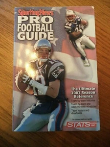 2002 SPORTING NEWS PRO FOOTBALL GUIDE TY LAW TOM BRADY NEW ENGLAND PATRIOTS - Picture 1 of 12