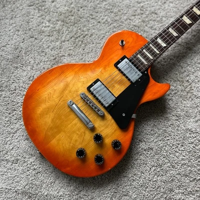 Gibson Les Paul Studio without Fretboard Binding 2021 - Tangerine Burst - Image 1 of 4