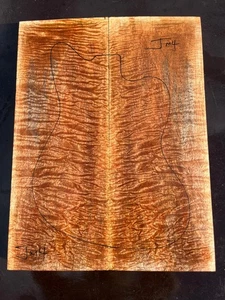 CURLY QUILTED MANGO bookmatched electric bass guitar body set SPECIAL GRADE JM4 - Picture 1 of 6
