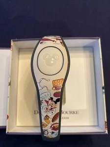Disney Epcot 2020 Dooney & Bourke Food & Wine Festival Magicband UNLINKED NIB - Picture 1 of 3