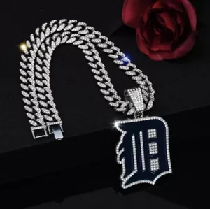 DETROIT TIGERS NECKLACE Silver Bling Baseball Pendant /24" Cuban Chain - Picture 1 of 3