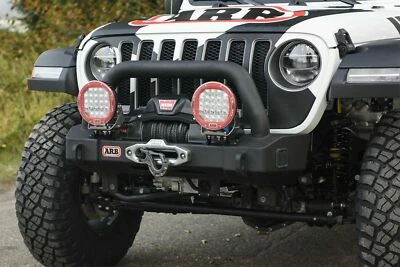Accesorios ARB 4x4 3450450 Stubby parachoques se adapta a 18-20 Wrangler (JL) Foto 1 de 4