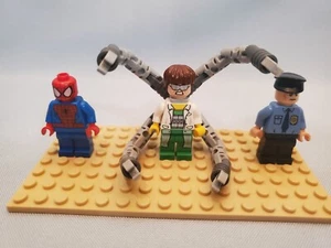 LEGO Marvel Spider-Man MINIFIGS ONLY from Set #76015 - Doc Ock, Spider-Man - Picture 1 of 3