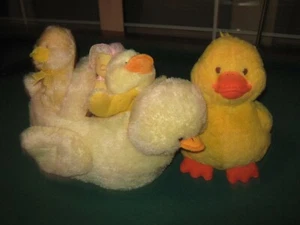 Reduced EASTER CHICK COLLECTION BASKET 5 PIECE SET/1 PRICE STUFFED TOYS - Picture 1 of 3