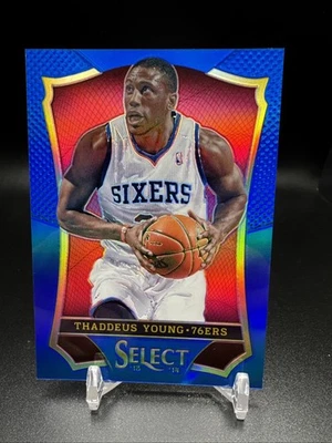 Panini Select Blue Prizms #90 2013 Thaddeus Young/49 Foto 1 de 2