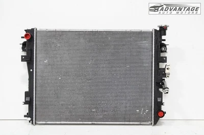 2011-2018 RAM 1500 5,7 Л V8 РАДИАТОР ДВИГАТЕЛЯ С КОНДЕНСАТОРОМ ПЕРЕМЕННОГО ТОКА И ВЕНТИЛЯТОРОМ ОХЛАДИТЕЛЯ OEM - Изображение 1 из 4