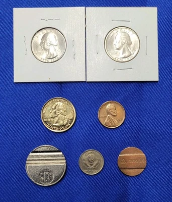 Mix of Coins 2 Proof Bicentennial Quarters,1 24K Gold Plated Arizona Quarter.. - Image 1 of 4