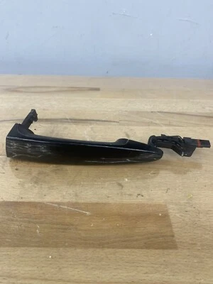 Manija de la puerta del conductor izquierdo negra BMW F23 F30 F82 M3 M4 2012-2018 CONFORT ACCESS Foto 1 de 4