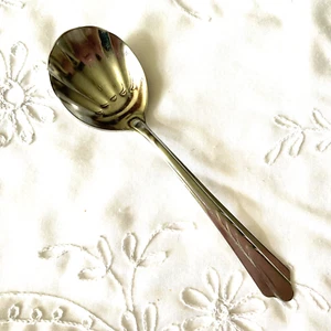 Ekco Shell Sugar Spoon EKS7 Pattern USA Stainless 6" Long Good Condition - Picture 1 of 7