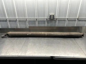 1986-1992 Jeep Comanche MJ 2WD Rear Drive Shaft Manual Transmission OEM - Picture 1 of 4