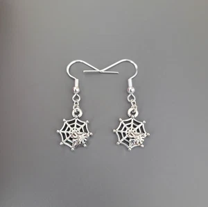 925 Sterling Silver Hook Spider and Web Charm Earrings Jewellery Cobweb Gothic - Picture 1 of 5