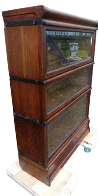 GLOBE WERNICKE C1900-1910 SMART OAK 3 SECTION BARRISTER BOOKCASE IN V.G.C - Image 1 of 4