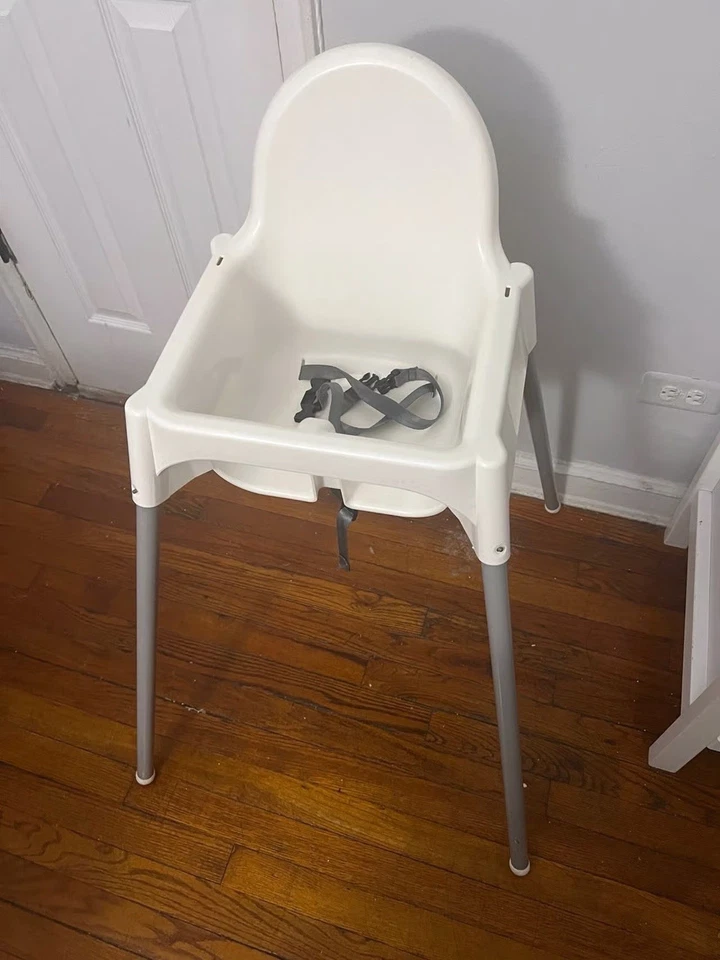 Silla alta Foto 1 de 1