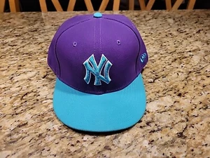 New York Yankees Hat New Era 59FIFTY Cap Fitted size 8 MLB Baseball Purple Teal - Picture 1 of 8