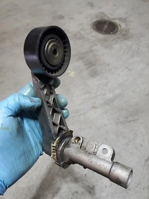 MINI COOPER R56 R55 R57 R58 S N14 2007-2015 TENSOR DE CORREA MECÁNICO OEM Foto 1 de 4