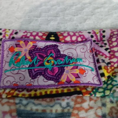 Blusa suéter Robert Graham cuello capucha ajustada colorida informal cachemira para mujer Foto 1 de 4