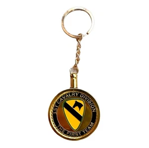 Fort Hood - 1st Calvary Division Challenge Coin Keychain US Army USA - Picture 1 of 2