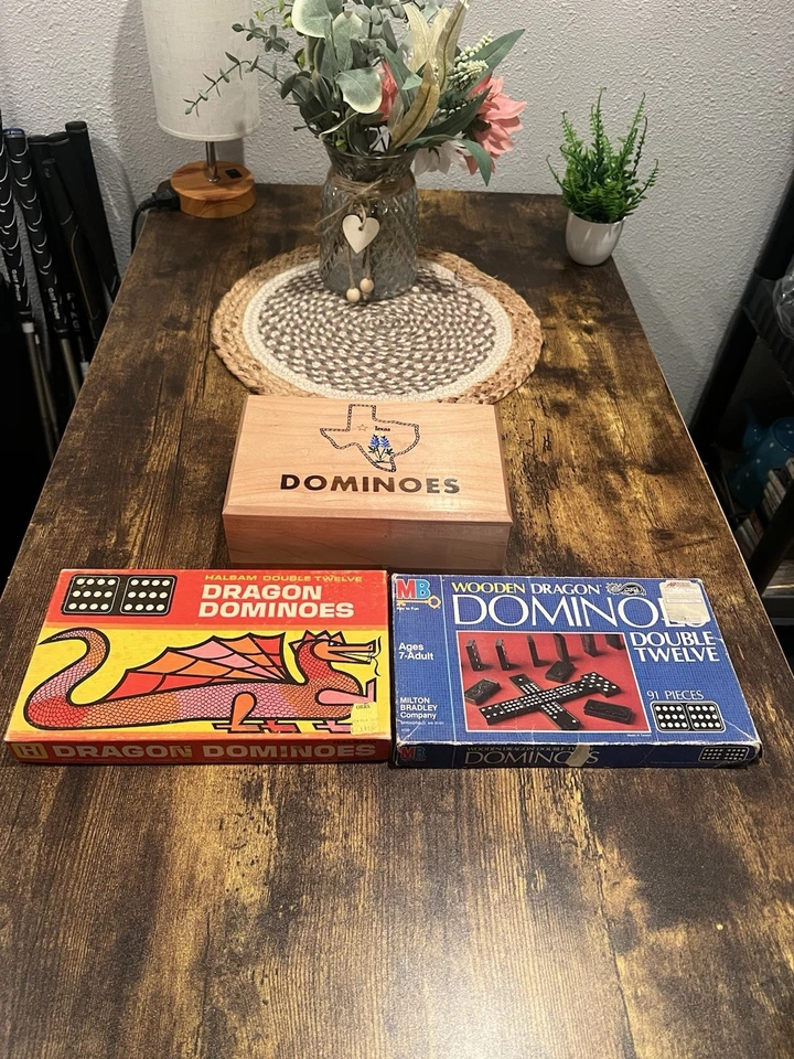 Lote de 3 Juego de Dominó de Madera Vintage Dragón Halsam y Madera Doble Doce y Seis Foto 1 de 4