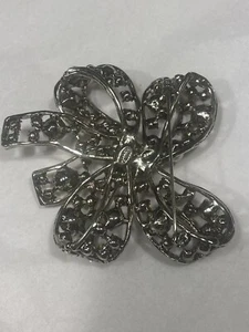 KJL pearl and crystal brooch - Picture 1 of 3
