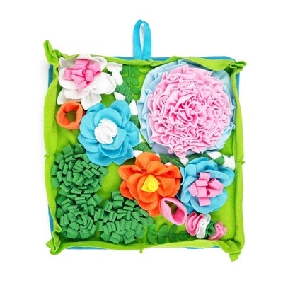 Washable Dog Feeding Mat Fleece Sniffing Rug for Indoor or Outdoor Use 50x50cm - Image 1 of 4