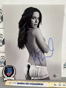 FOTOGRAFIA FIRMATA KATE BECKINSALE AUTOGRAFATA 11X14 BECKETT BAS COA - Foto 1 di 4