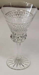 BAYEL CRYSTAL TRIANON WINE GLASS - Picture 1 of 2