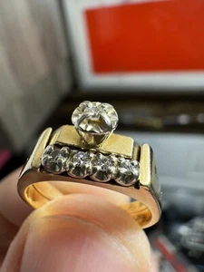 10k Gold 5 Diamonds 2 Rings Wedding 3.7g Good Quality Diamond Size To Be Confirm - Bild 1 von 19