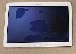 Defective Samsung Galaxy Tab Pro SM-T520 16GB, Wi-Fi, Camera, 10.1" White - Picture 1 of 3