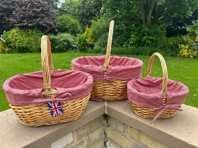 Honey Wicker Shopper Shopping Basket with Red Gingham Liner Storage Farmshop - Image 1 of 4