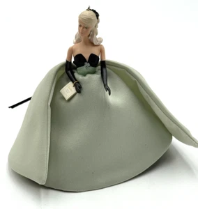 LISETTE BARBIE Exclusive Silkstone Ornament w Stand, Hallmark 2004 Mattel Box - Picture 1 of 9