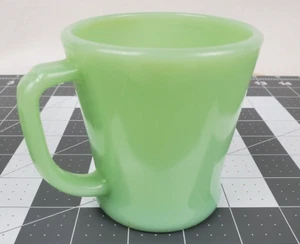 Vintage Jadeite Fire King Anchor Hocking Mug D Handle Coffee Tea Cup Oven Ware - Picture 1 of 10