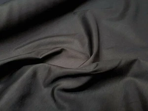 4oz* - Polyester Viscose Blend - Fabric Material Cloth - 150cm wide - Black - Picture 1 of 2