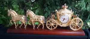 Vintage 1940s United #604 Figural Horse & Carriage Spelter Metal Mantle Clock - Picture 1 of 9