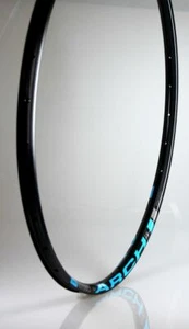 27.5 / 650B NOTUBES ZTR ARCH EX LLANTA TUBELESS 32 AGUJEROS JUEGO DE RUEDAS AZUL 420G - Imagen 1 de 3