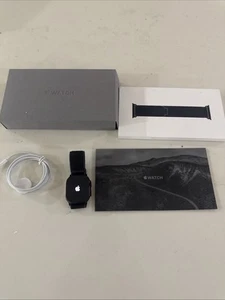 Apple Watch Ultra 2 49 mm titane noir NEUVE - Photo 1 sur 5