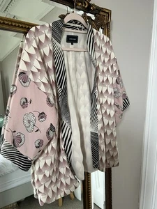 Kimono River Island Size 6 - Picture 1 of 3